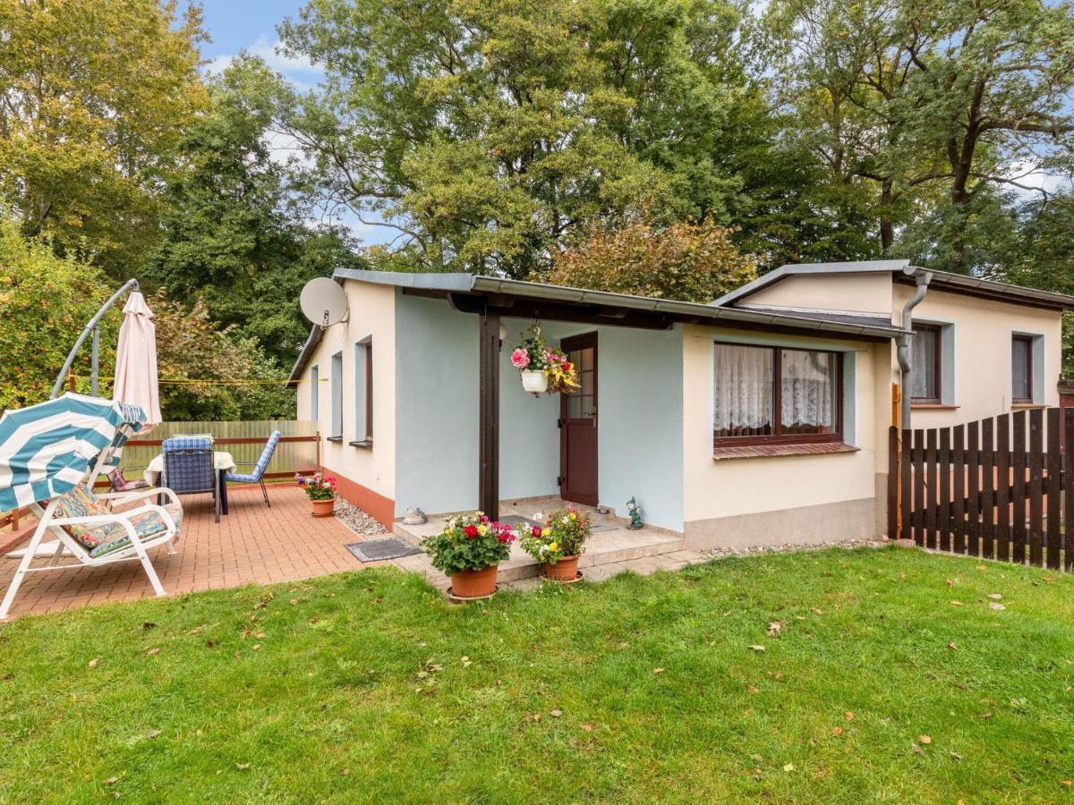 Beautiful Holiday House In Biendorf With Garden Korchow Exterior photo